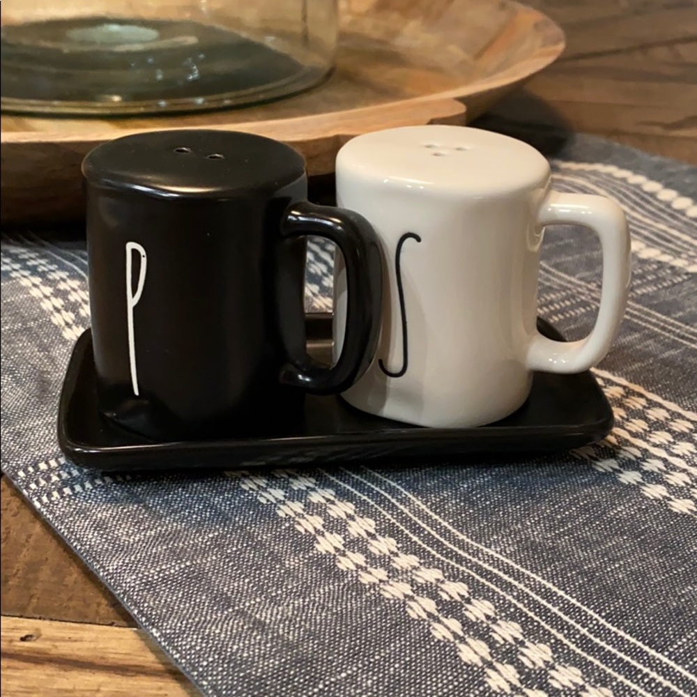 Rae Dunn Salt and Pepper Shakers with Tray